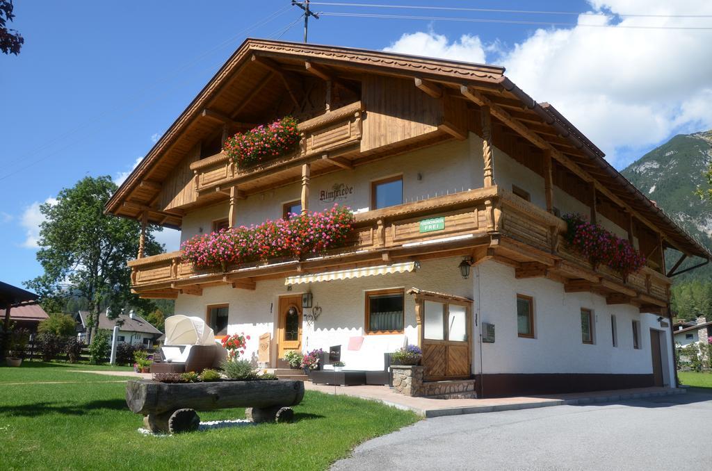 Apartamento Haus Almfriede Leutasch Habitación foto