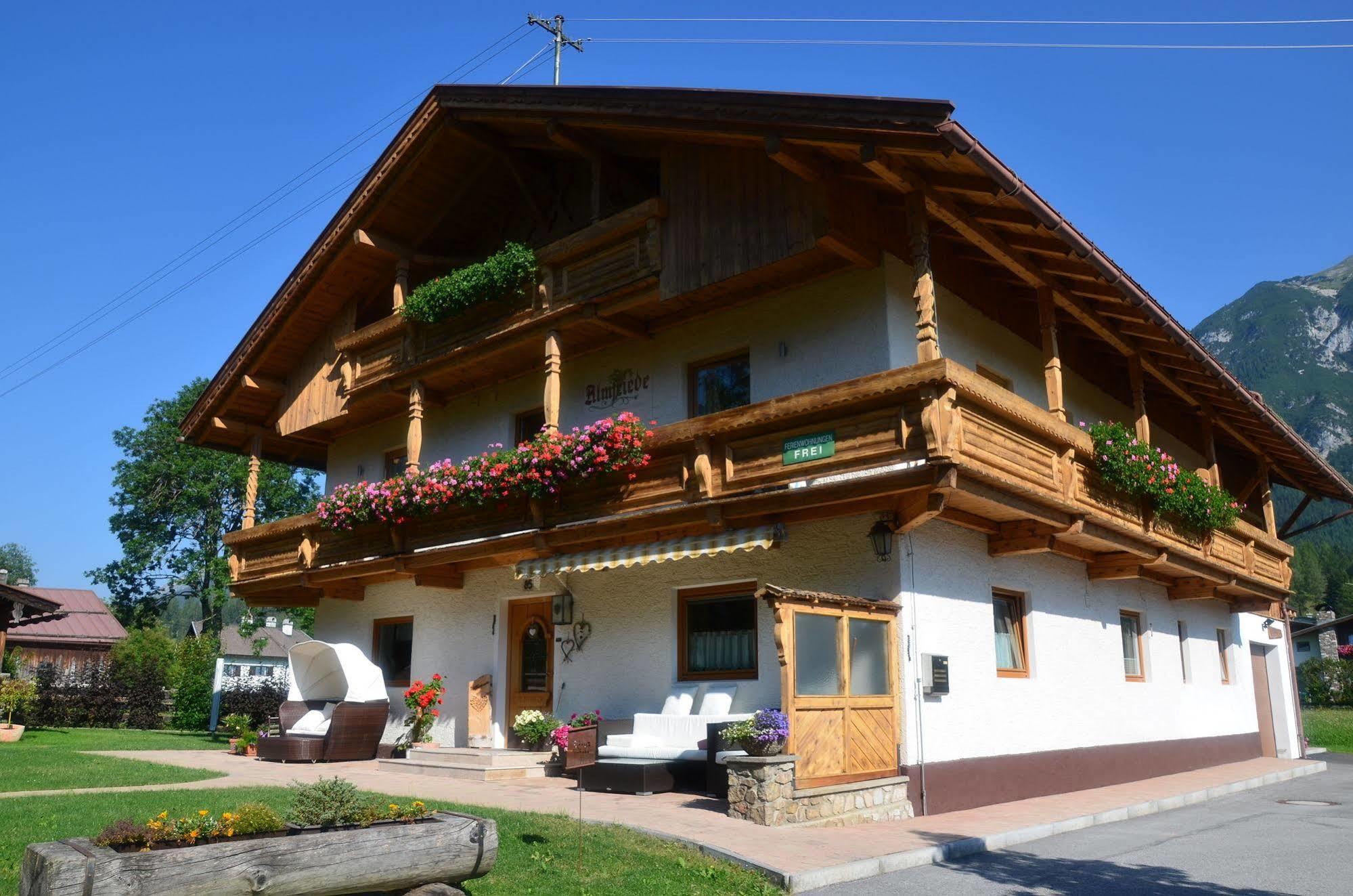 Apartamento Haus Almfriede Leutasch Exterior foto
